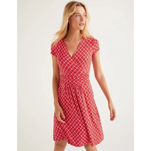 Boden Dresses & Skirts - Boden Scarlet and Ivory Patterned Mini Dress